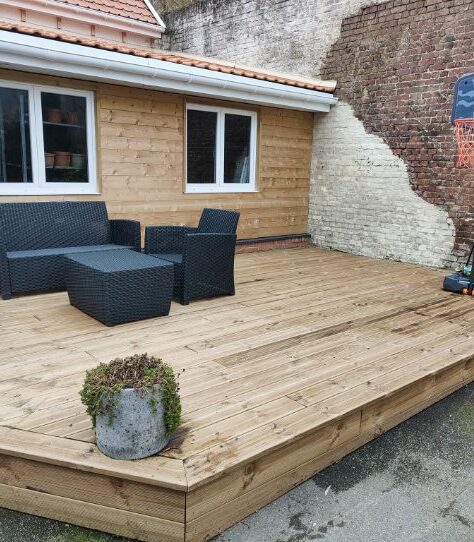 Terrasse réalisée par atoubois Bethune